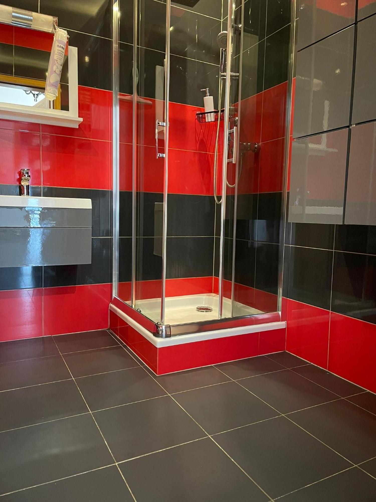 Apartament Laura Z Ogrodkiem Kielce Ngoại thất bức ảnh